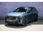 Volvo XC90 2.0 T8 Plug-in hybrid AWD Ultra Black Edition | Heico Body Kit | Selected Level | Luchtvering | Gelaagd Glas | Bowers & Wilkins | Massage & Ventilatie Stoelen | Panoramadak |