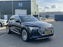 Audi E-tron 55 quattro Advanced edition Plus 95 kWh SOH 93% | MEM. STOEL | ELEK. STOELEN | ACHTERUITRIJ CAMERA | STOEL VERWARMING | 21'' WIELEN | RIJKLAAR MET 12 MND BOVAG GARANTIE | AFNM. TREKHAAK | PANO | SCHUIFDAK |