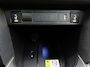 Toyota Yaris Cross 1.5 Hybrid Executive | Navigatie | Panoramadak | 360 Camera | Trekhaak | PDC | Head-up |