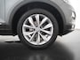 Volkswagen T-Roc 1.0 TSI | Navigatie | Apple/Android CarPlay | ACC | ParkPilot | Zondag Open!