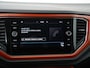 Volkswagen T-Roc 1.0 TSI | Navigatie | Apple/Android CarPlay | ACC | ParkPilot | Zondag Open!