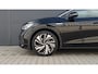Volkswagen ID.5 Pro 77 kWh 204pk SoH 97% | LED matrix | Navigatie