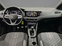 Volkswagen Taigo R-Line Business 1.0 TSI 110pk Adaptive cruise control, Navigatie, Stoelverwarming, Parkeersensoren, Achteruitrijcamera, LED matrix koplampen, App connect