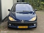 Peugeot 206 1.6-16V inruil koopje ! vermoedelijk lekke kop