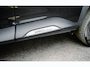 Toyota Yaris Cross 1.5 Hybrid 130 Team D Dealer Onderh. / Camera / Smartphone integratie / Stoel- en stuur verwarming / Keyless Entry / LED