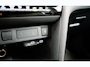 Toyota Yaris Cross 1.5 Hybrid 130 Team D Dealer Onderh. / Camera / Smartphone integratie / Stoel- en stuur verwarming / Keyless Entry / LED