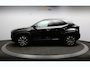 Toyota Yaris Cross 1.5 Hybrid 130 Team D Dealer Onderh. / Camera / Smartphone integratie / Stoel- en stuur verwarming / Keyless Entry / LED