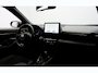 Toyota Yaris Cross 1.5 Hybrid 130 Team D Dealer Onderh. / Camera / Smartphone integratie / Stoel- en stuur verwarming / Keyless Entry / LED