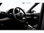 Toyota Yaris Cross 1.5 Hybrid 130 Team D Dealer Onderh. / Camera / Smartphone integratie / Stoel- en stuur verwarming / Keyless Entry / LED