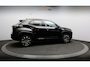Toyota Yaris Cross 1.5 Hybrid 130 Team D Dealer Onderh. / Camera / Smartphone integratie / Stoel- en stuur verwarming / Keyless Entry / LED