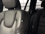 Volvo V60 2.0 T5 Automaat Momentum | Lederen bekleding | Sensus full map navigatie | Stoelverwarming | Volvo On Call met app | Getint glas achter | 18 inch lichtmetalen velgen met all-season banden | Apple CarPlay/Android Auto | Exterieur Styling Kit met dubbele uitlaat