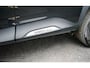 Toyota Yaris Cross 1.5 Hybrid 130 Team D Dealer Onderh. / Camera / Smartphone integratie / Stoel- en stuur verwarming / Keyless Entry / LED