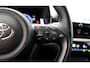Toyota Yaris Cross 1.5 Hybrid 130 Team D Dealer Onderh. / Camera / Smartphone integratie / Stoel- en stuur verwarming / Keyless Entry / LED
