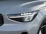Volvo XC40 2.0 B4 Plus Dark / Trekhaak / All-Season / Stuur- Stoelverwarming / Harman Kardon / Parkeersensoren 360 / Elek. Stoelen / Geheugen stoel / Blis / 19'' /
