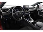 Toyota RAV4 2.5 Plug-in Hybrid AWD Dynamic | Trekhaak | Bearlock | Parkeersensoren | Apple Carplay/Android Auto | Stoelverwarming |