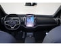 Volvo EX30 P5 Long Range Plus Black Edition Europa 69 kWh - IntelliSafe Assist & Surround - Black interieur - Harman Kardon audio - Elektrisch verstelbare voorstoelen - Verwarmbare voorstoelen & stuur - Apple® CarPlay - Android Auto - Parkeercamera achter - Parkeersensoren voor & achter - 19 inch wielen - Getinte ruiten v.a. B-stijl