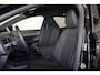 Volvo EX30 P5 Long Range Plus Black Edition Europa 69 kWh - IntelliSafe Assist & Surround - Black interieur - Harman Kardon audio - Elektrisch verstelbare voorstoelen - Verwarmbare voorstoelen & stuur - Apple® CarPlay - Android Auto - Parkeercamera achter - Parkeersensoren voor & achter - 19 inch wielen - Getinte ruiten v.a. B-stijl