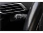 Peugeot 3008 1.2 PureTech Blue Lease Premium | Trekhaak | Focal | CAM