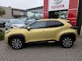 Toyota Yaris Cross 1.5 Hybrid First Edition NIEUW GELEVERD TREKHAAK 100% DEALER OH. METALLIC LAK