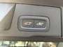 Volvo XC60 2.0 T8 Plug-in hybrid AWD Plus Black Edition FULL OPTIONS| ELEK. TREKHAAK| LUCHTVERING!| PANO| BOWERS EN WILKINS| MEMORY STOELEN| 360 CAMERA| STOEL + STUURVERWARMING| ACHTERBANK VERWARMD|