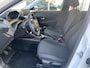 Peugeot 208 1.2 Style 75pk | DAB+ | Navigatie | Parkeersensoren | Cruise Control | ISO-Fix |