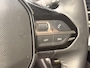 Peugeot e-2008 EV Allure Pack 50 kWh Apple Carplay | Android Auto | Cruise Control | Parkeersensoren | Climate Control |