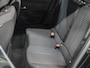 Peugeot e-2008 EV Active Pack 50 kWh 136PK | 1ste eigenaar | ACCU 96% | AppleCarPlay/AndroidAuto | Armsteun | Climate Control | Cruise Control | LED | Parkeersensoren | Isofix | DAB Radio |