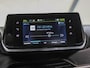 Peugeot e-2008 EV Active Pack 50 kWh 136PK | 1ste eigenaar | ACCU 96% | AppleCarPlay/AndroidAuto | Armsteun | Climate Control | Cruise Control | LED | Parkeersensoren | Isofix | DAB Radio |