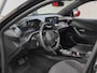 Peugeot e-2008 EV Active Pack 50 kWh 136PK | 1ste eigenaar | ACCU 96% | AppleCarPlay/AndroidAuto | Armsteun | Climate Control | Cruise Control | LED | Parkeersensoren | Isofix | DAB Radio |