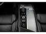 Volvo V60 2.0 B3 R-Design | Trekhaak | Adaptieve Cruise Control | Elekt. bestuurdersstoel + Geheugen | Keyless Entry & Drive | DAB | Parkeercamera | Apple Carplay & Android Auto |