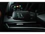 Volkswagen Golf 1.5 eTSI R-Line Panorama, Automaat, Stoel/stuurverwarming