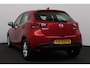 Mazda 2 1.5 Skyactiv-G Dynamic/ 15'' LMV/ Keyless-GO/ Lane-Assist./ Navi/ Airco/ Cruise/ Elek. pakket/ Isofix/ Bluetooth/ Armsteun/ Multi. LEDER. Stuur/ Mistl./ PDC/ Dagrijverl.