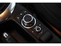 Mazda 2 1.5 Skyactiv-G Dynamic/ 15'' LMV/ Keyless-GO/ Lane-Assist./ Navi/ Airco/ Cruise/ Elek. pakket/ Isofix/ Bluetooth/ Armsteun/ Multi. LEDER. Stuur/ Mistl./ PDC/ Dagrijverl.