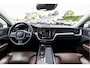 Volvo XC60 2.0 B5 Inscription | Leder | CAM | NL auto