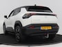 Toyota Urban Cruiser Executive 61 kWh | Trekhaak | Panoramadak | JBL | 360 | Dodehoek detectie | Parkeersensoren voor+achter |