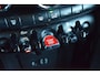 MINI Cooper 1.5 136pk Serious Business ECC | Full Map Navi | LED | Keyless | Telefonie