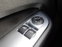 Ford Focus Wagon 1.6 Comfort met Airco en Trekhaak Distributie vervangen
