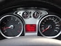 Ford Focus Wagon 1.6 Comfort met Airco en Trekhaak Distributie vervangen