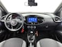 Toyota Aygo X 1.0 VVT-i MT Play | BTW voertuig | Apple CarPlay/Android Auto | Cruise Control Adaptive | achteruitrijcamera | Airco |