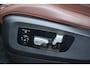 BMW X5 xDrive45e High Executive | M-Sport | Achteras besturing | Luchtvering | B&W Audio | Panoramadak | ACC | HUD | Trekhaak |