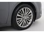 Toyota Avensis Touring Sports 1.8 VVT-i Lease Pro | Panoramadak | Trekhaak | Navigatie | Stoelverwarming | LED  | Cruise Control | Clima | Camera | 18 inch | Rijstrooksensor | Bluetooth