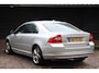 Volvo S80 2.5 T Momentum Leer/Parkeersensor/Trekhaak afneembaar/Apk 10-2027