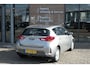 Toyota Auris TOYOTA AURIS 1.8 Hybrid Aspiration Automaat | parkeerhulpcamera achter | elektrische ramen voor | 16” stalen velgen met wieldoppen en 205/55R16 banden (niet op 1.4 D-4D-F) | Climate control | lederen