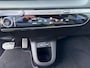 Hyundai Ioniq 5 73kWh 218pk Lounge | Carplay | SOH 100% | Trekhaak | Stoelgeheugen | Elektrische achterklep | Dodehoekdetectie | Stoelventilatie | Warmtepomp | Adaptive cruise controle | 360 graden camera