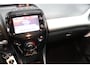 Citroën C1 1.0 e-VTi Shine. Achteruitrijcamera, mirrorlink