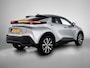 Toyota C-HR / C-HR+ 2.0 Plug-in Hybrid 220 Dynamic | BTW voertuig | Stoel+stuurverwarming | Dodehoek detectie | Parkeersensoren voor+achter | Apple CarPlay/Android Auto | Cruise Control Adaptive | achteruitrijcamera | Climate Control | Velgen