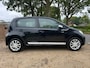 Volkswagen Up! 1.0 HIGH UP! CLUB EDITION! AIRCO, 15" velgen, Stoelverwarming.