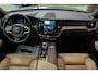 Volvo XC60 2.0 T6 PHEV Long range AWD Ultimate Dark|Luchtvering|Massage|Stoel+stuurverwarming|stoelverkoeling|HUD|Pano|Pilot assist|