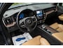 Volvo XC60 2.0 T6 PHEV Long range AWD Ultimate Dark|Luchtvering|Massage|Stoel+stuurverwarming|stoelverkoeling|HUD|Pano|Pilot assist|