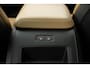 Volvo XC60 2.0 T6 PHEV Long range AWD Ultimate Dark|Luchtvering|Massage|Stoel+stuurverwarming|stoelverkoeling|HUD|Pano|Pilot assist|